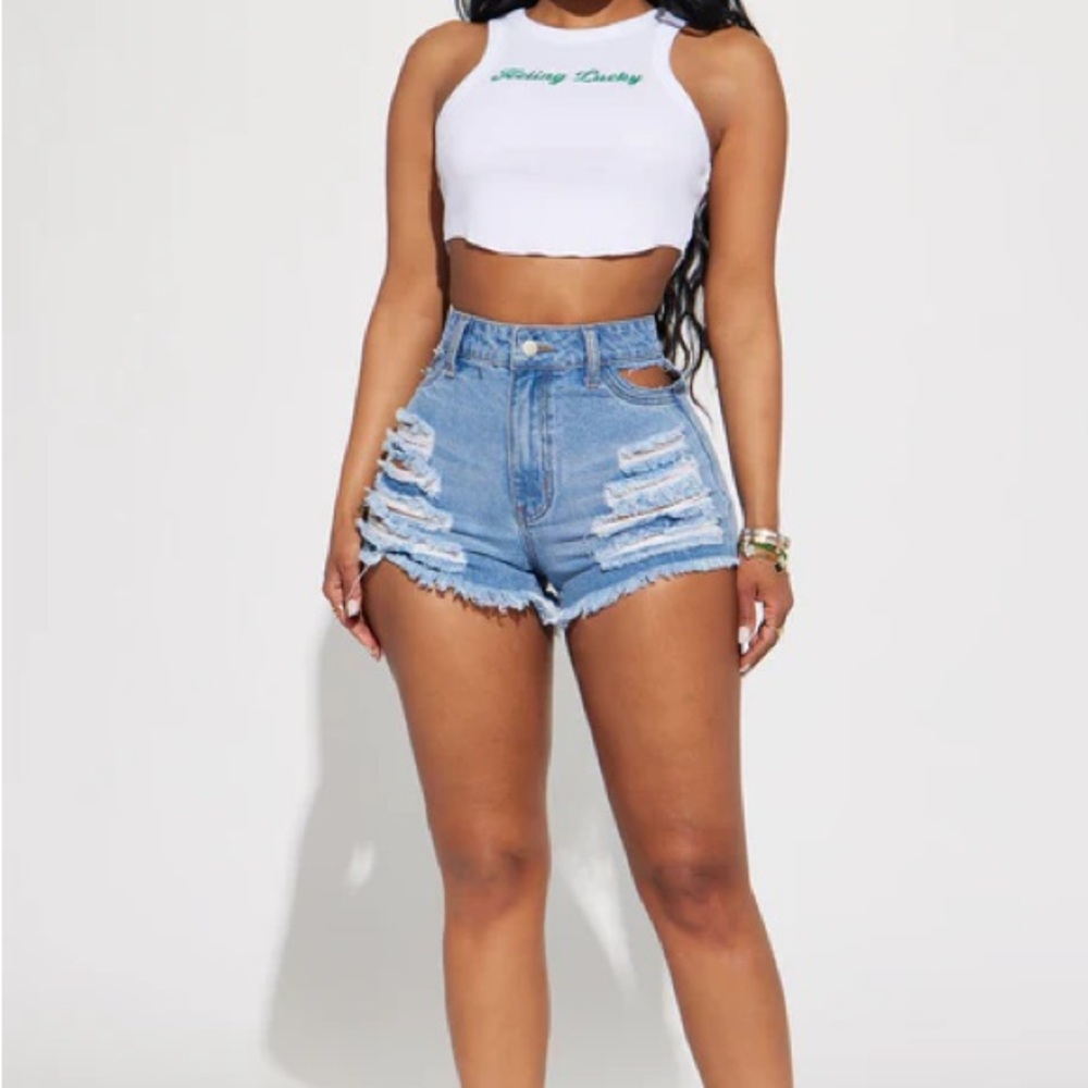 Fashion Nova Cutting it Close Non Stretch Denim Shorts Cut Out HighWaisted Sz.1